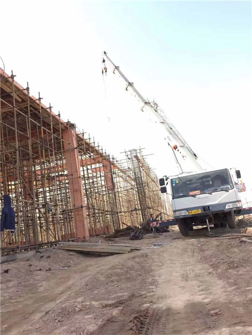 兴庆区吊车作业的安全注意事项有哪些？